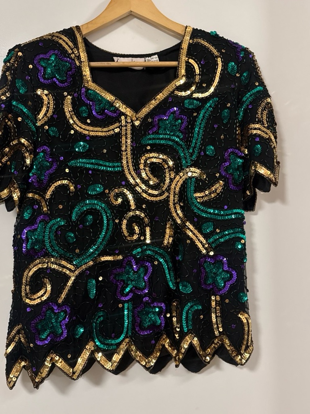 Laurence Kazar Black Sequin Floral & Swirl Embellished Top